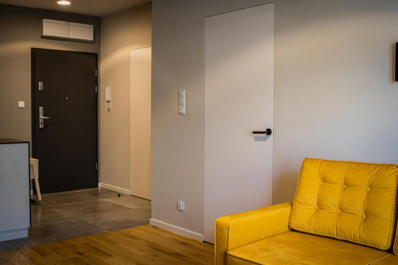 Urban Space Apartament 80 - Free Parking Wroclaw Ngoại thất bức ảnh