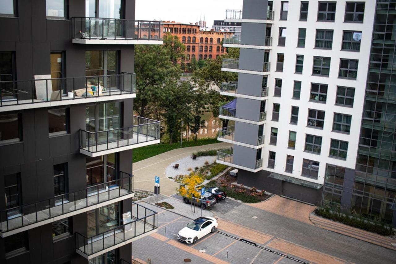 Urban Space Apartament 80 - Free Parking Wroclaw Ngoại thất bức ảnh