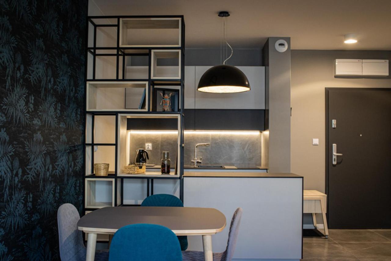 Urban Space Apartament 80 - Free Parking Wroclaw Ngoại thất bức ảnh